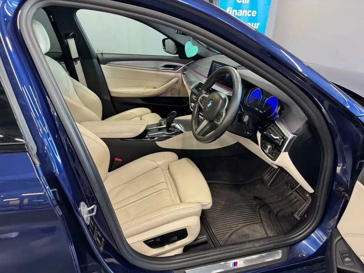 2018-bmw-5-series-20-530i-m-sport-touring-5d-big-14