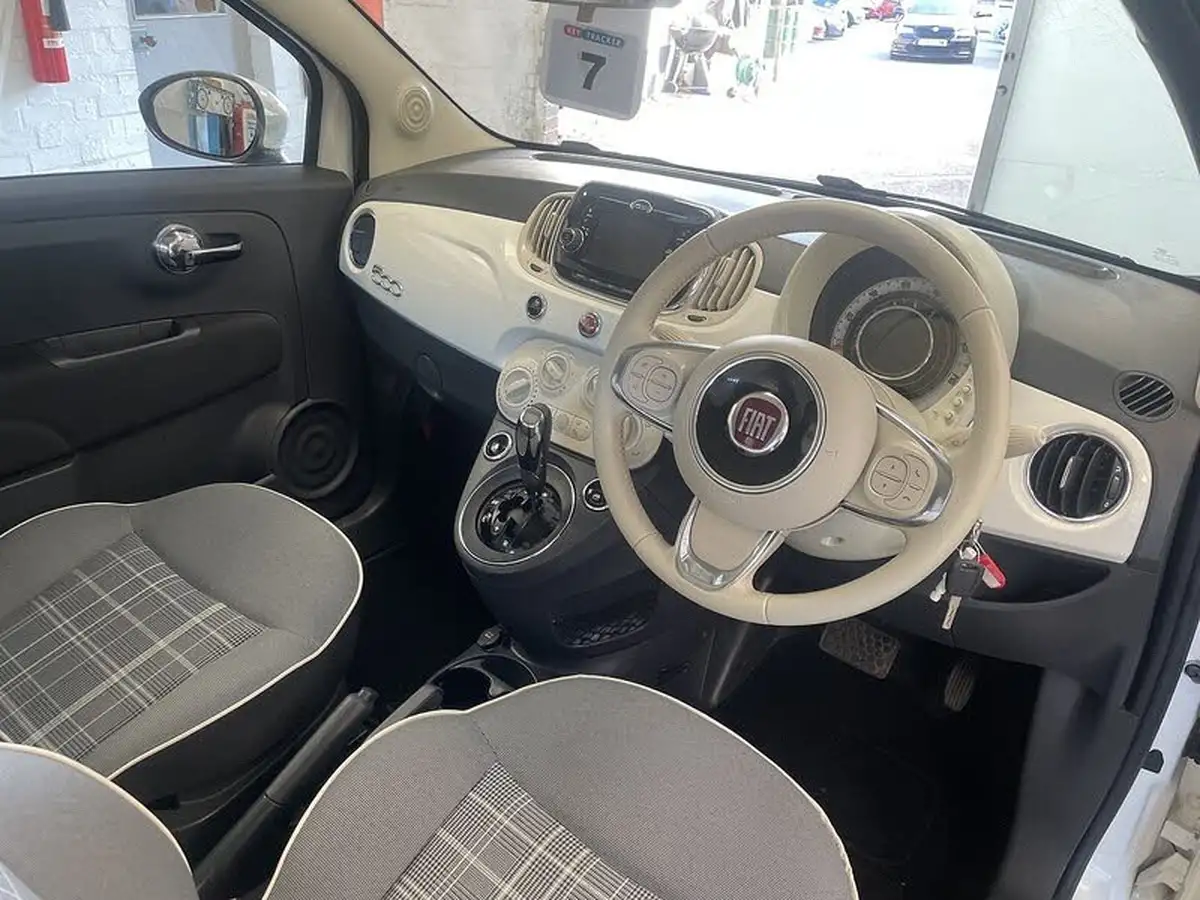 2015-fiat-500-12-lounge-ss-dualogic-big-16