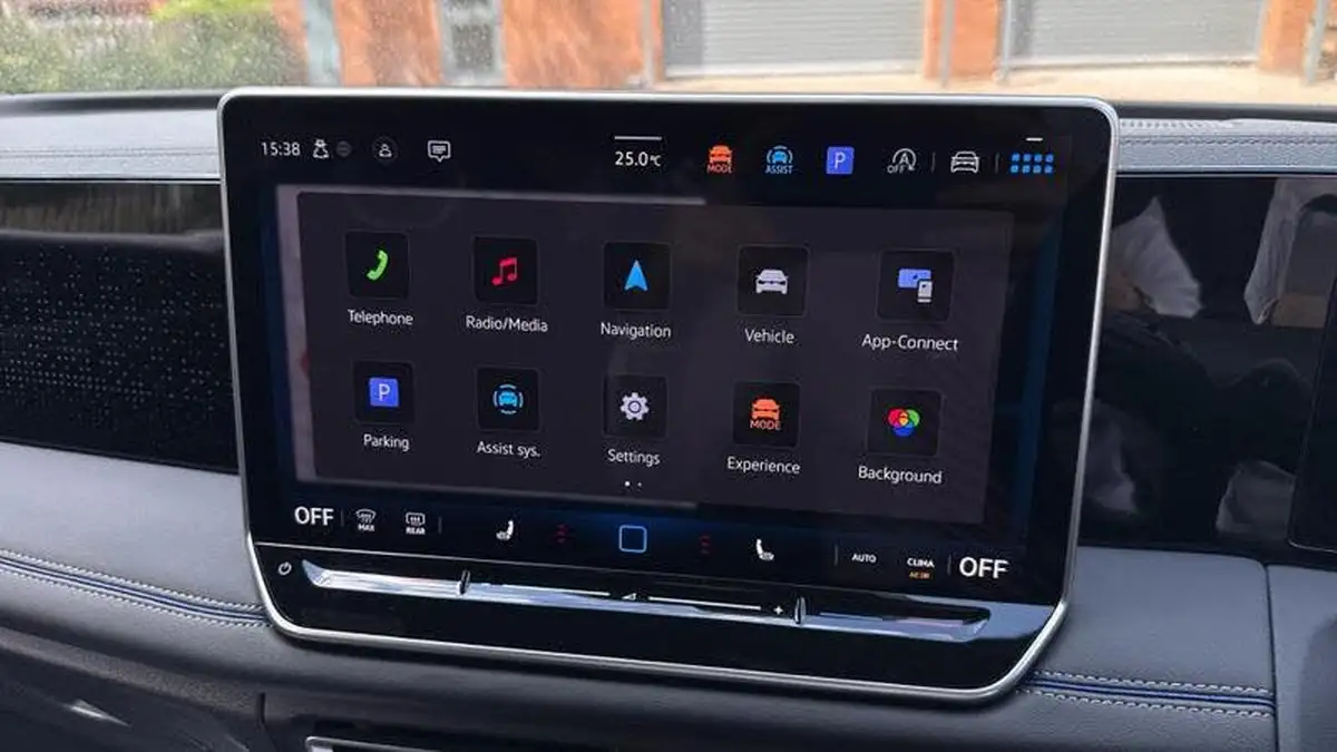 2024-volkswagen-tiguan-15-etsi-r-line-big-22