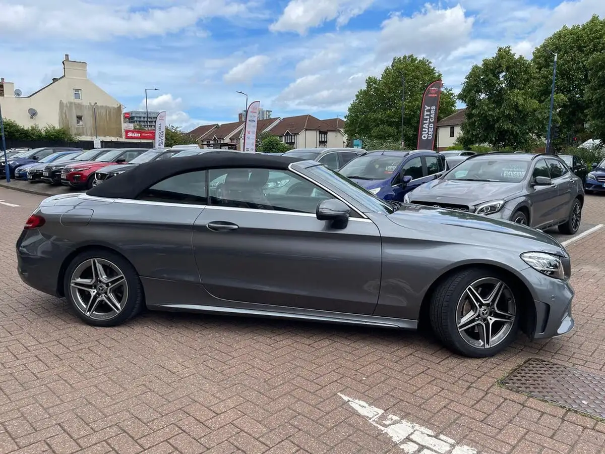 2018-mercedes-benz-c-class-15-c200-amg-line-ss-cabriolet-2d-big-17