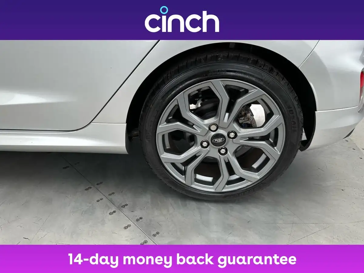 2018-ford-fiesta-10t-st-line-x-125ps-5d-big-24