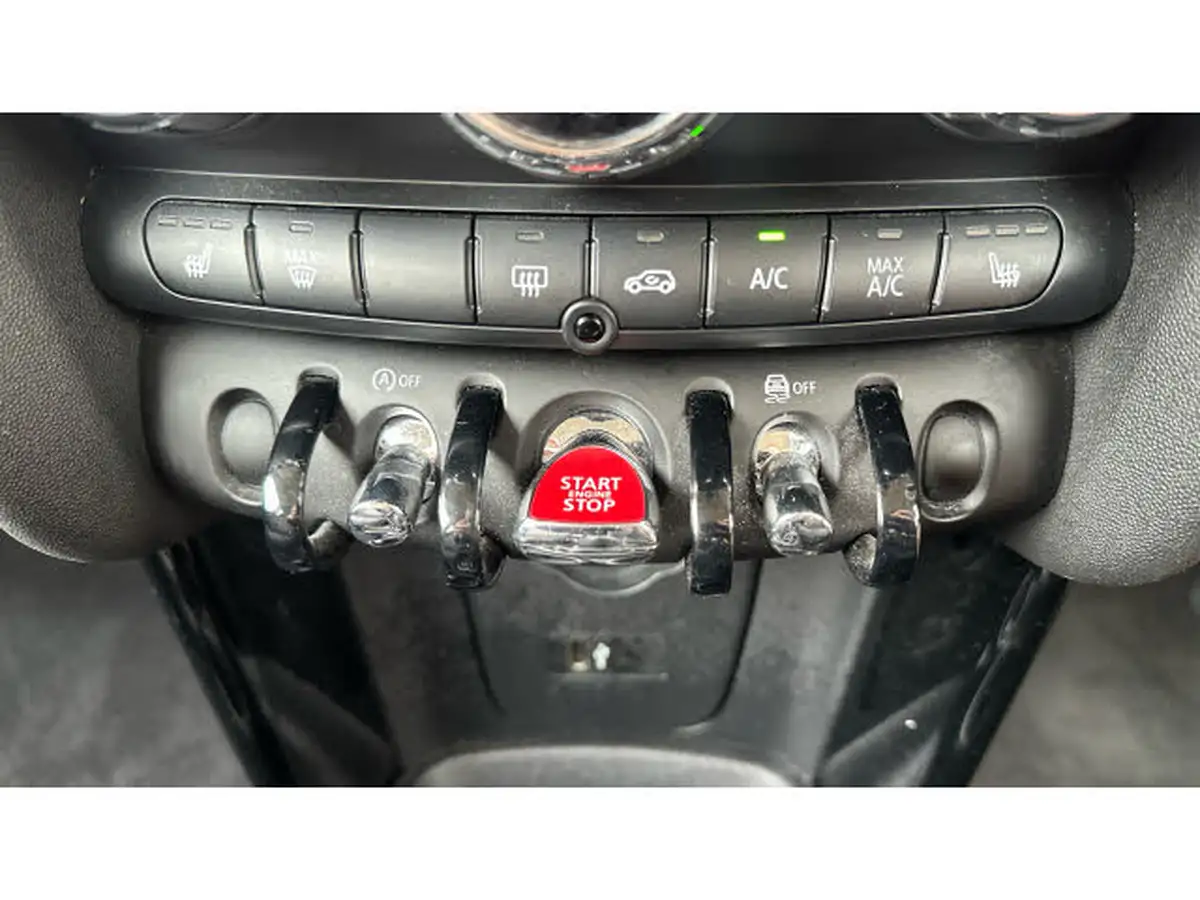 2021-mini-cooper-15-cooper-classic-hatchback-3d-big-32