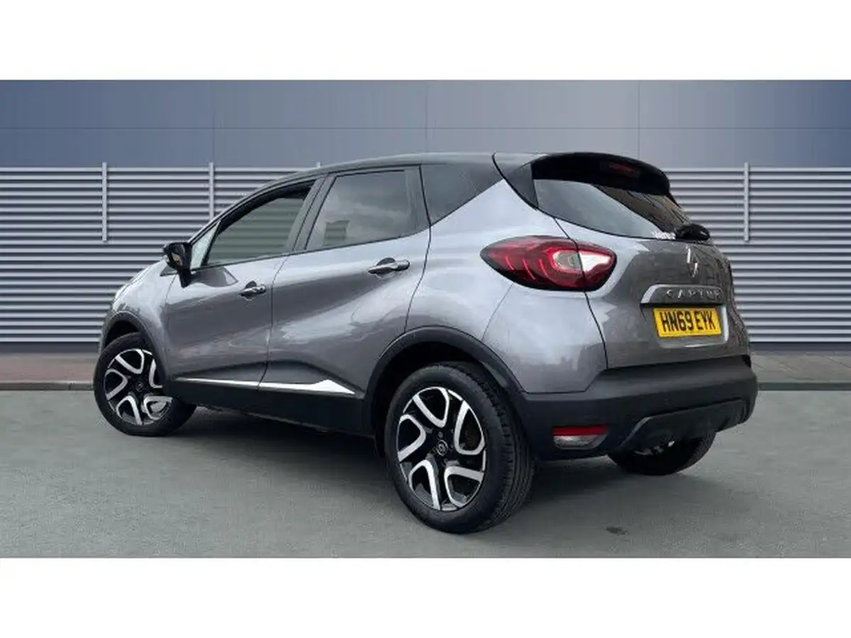 2019-renault-captur-09-tce-iconic-big-1
