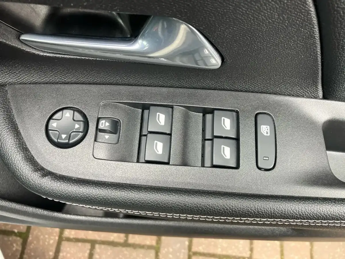 2021-vauxhall-mokka-12-sri-premium-130ps-big-20