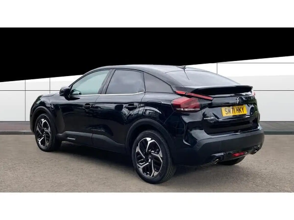 2022-citroen-c4-12-puretech-shine-plus-130ps-big-1