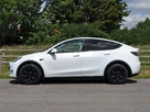 2022-tesla-model-y-e-long-range-small-8