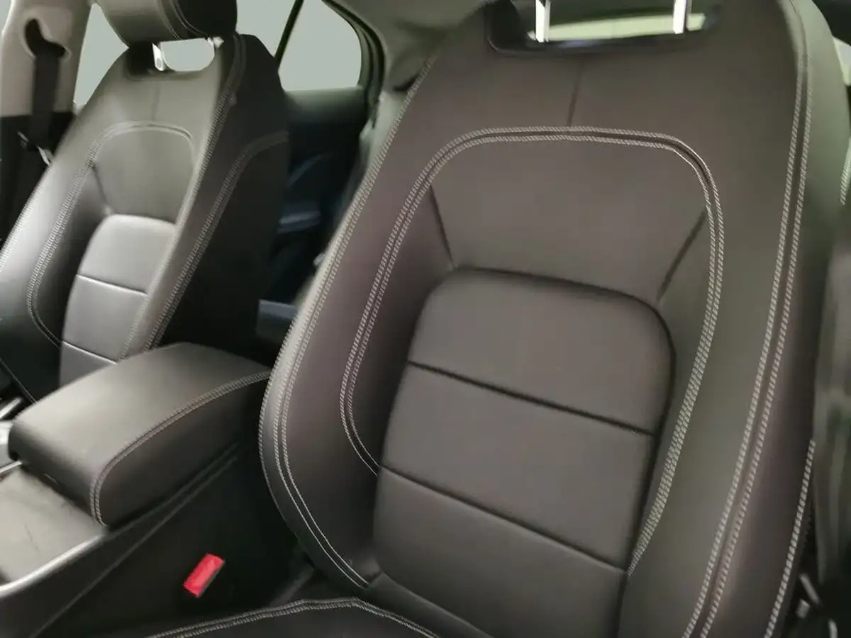 2019-jaguar-i-pace-ev400-hse-big-5