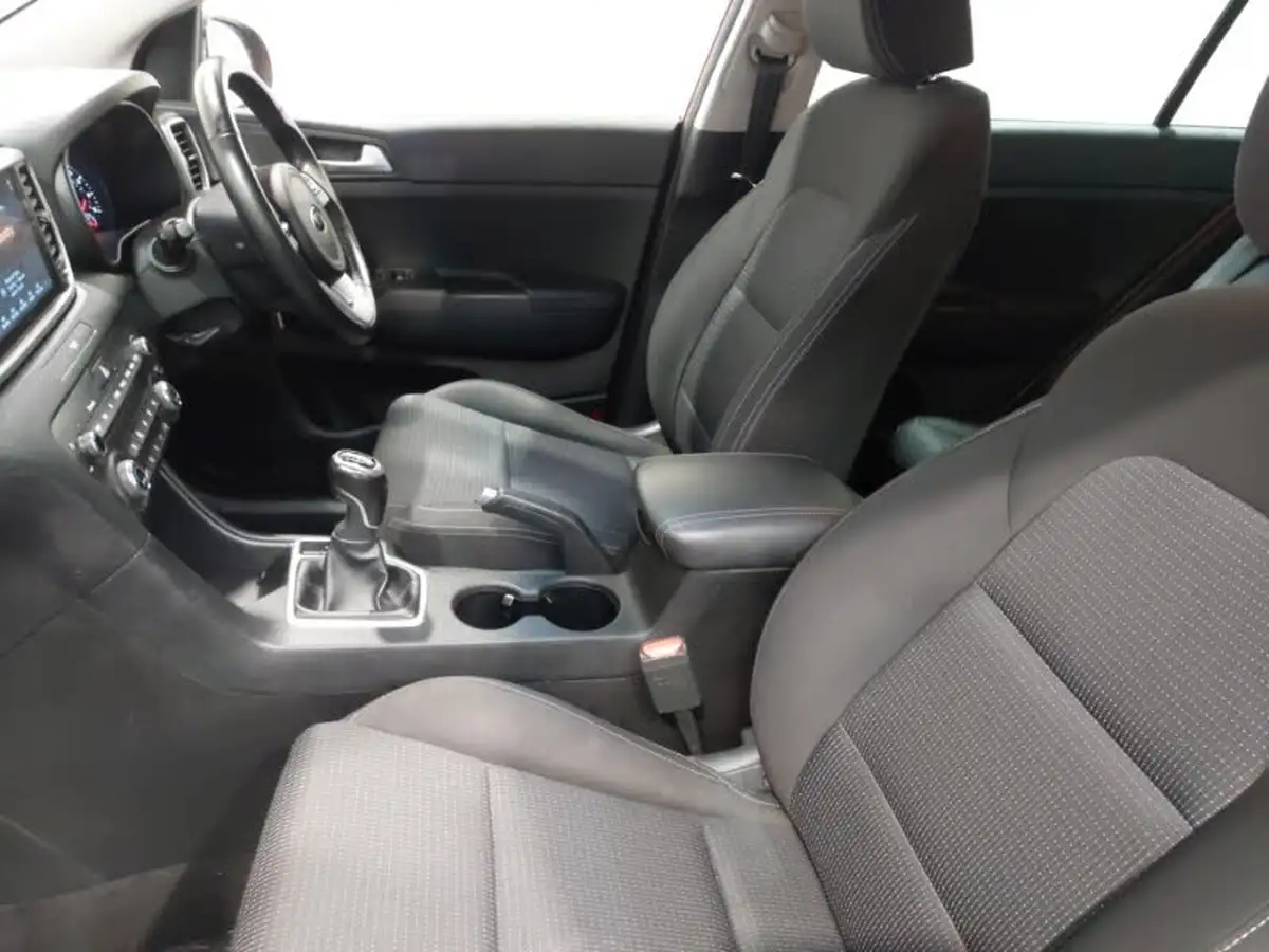 2021-kia-sportage-16-gdi-2-big-4