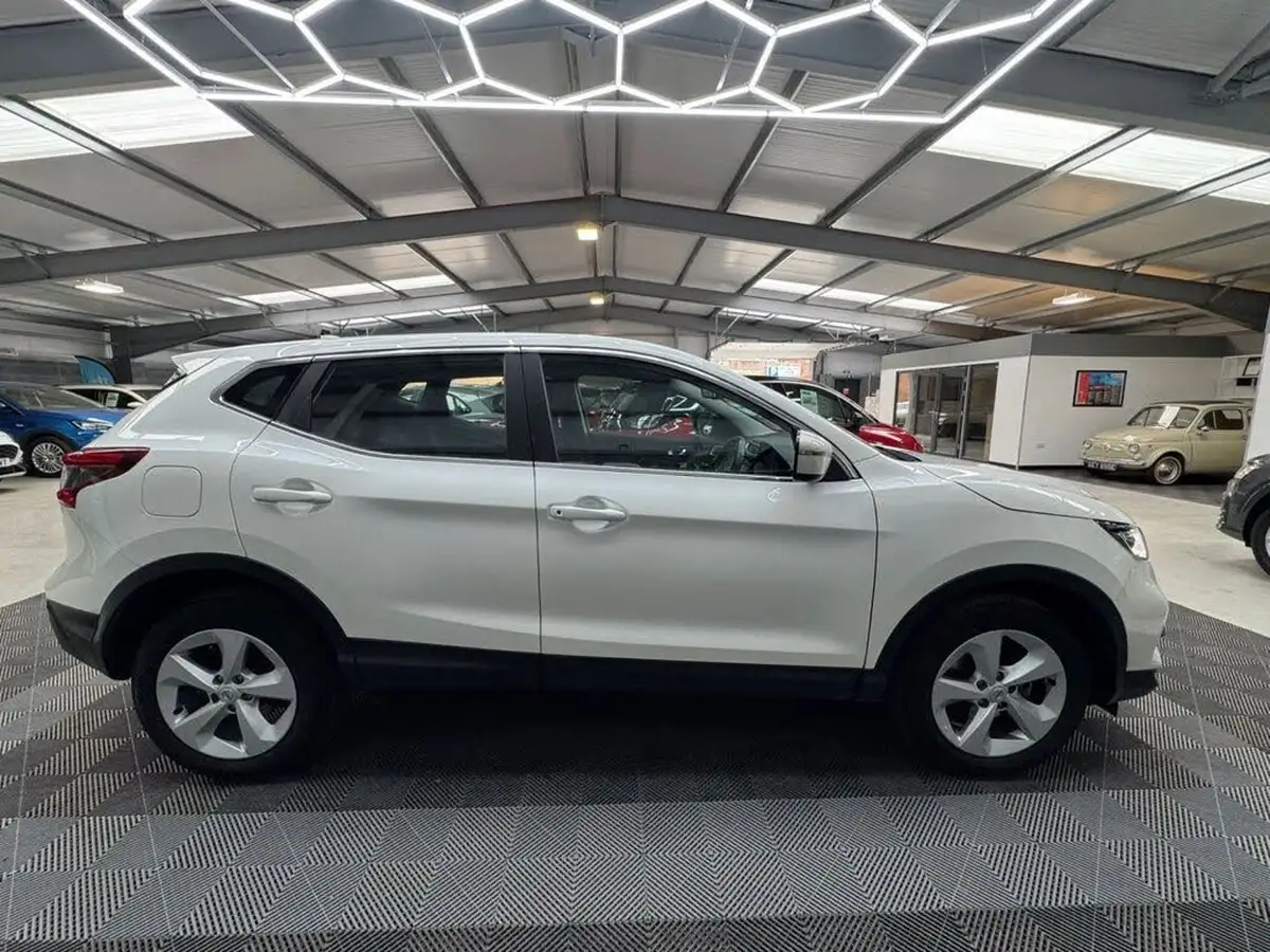 2019-nissan-qashqai-13-dig-t-acenta-premium-160ps-dct-big-4