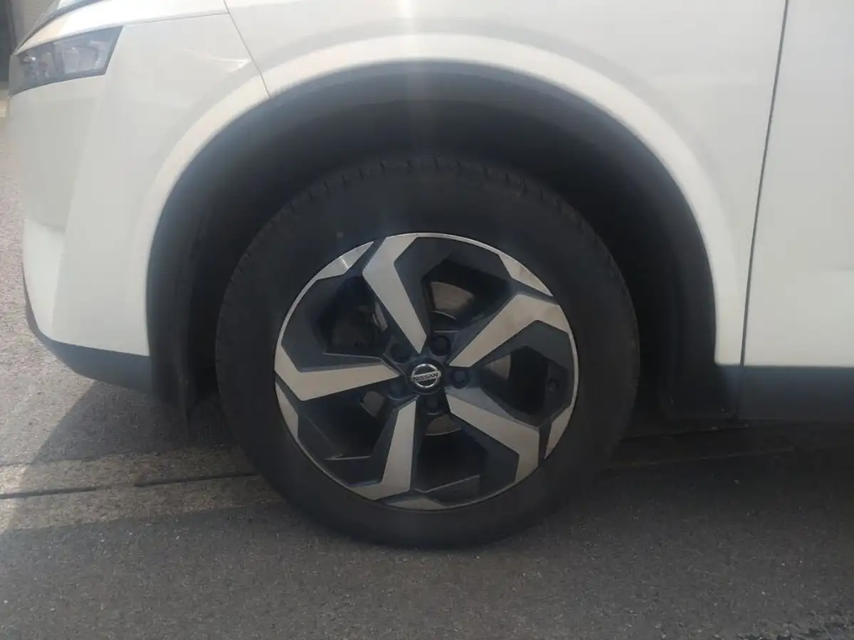 2022-nissan-qashqai-13-dig-t-n-connecta-140ps-big-24