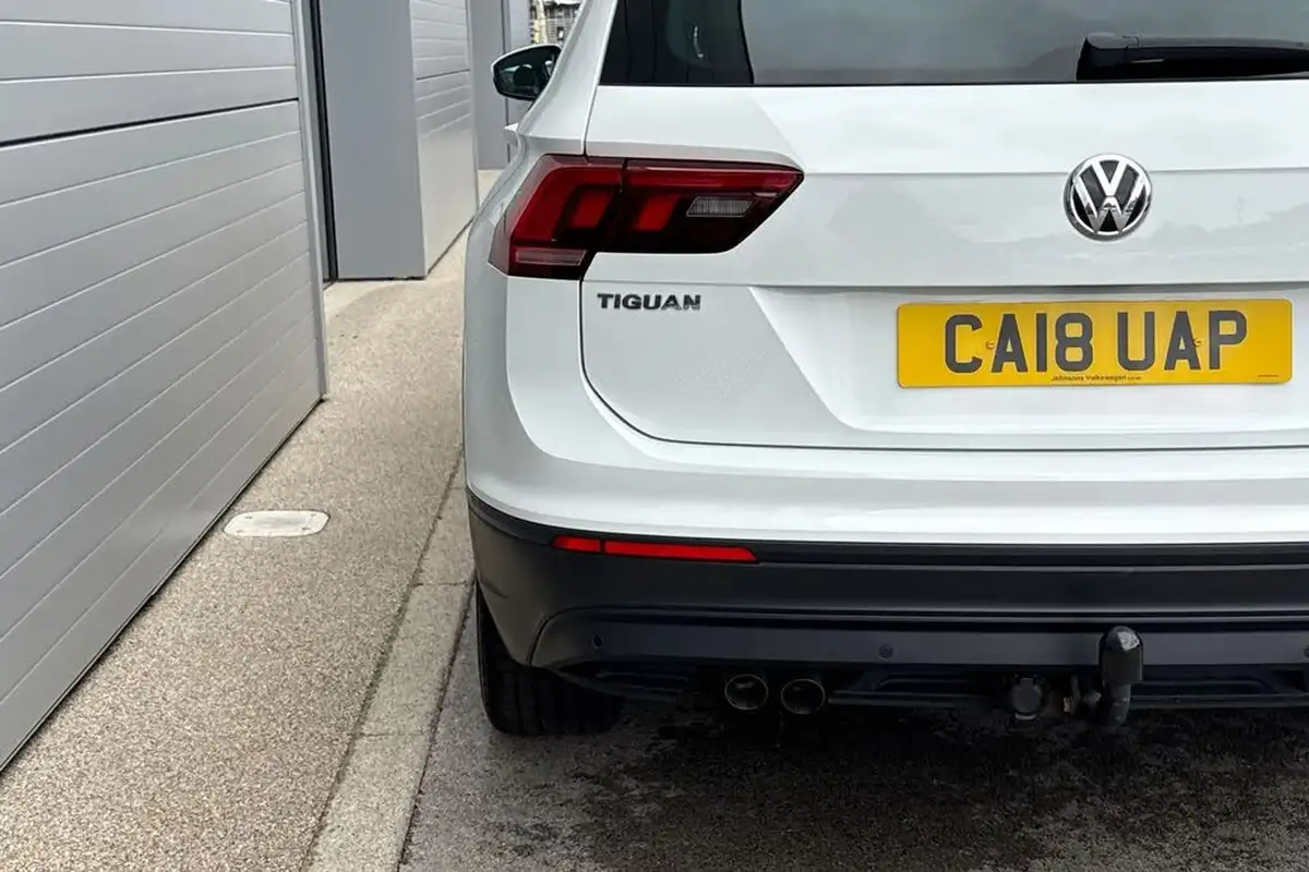 2018-volkswagen-tiguan-20tdi-se-navigation-150ps-4motion-ss-dsg-big-24