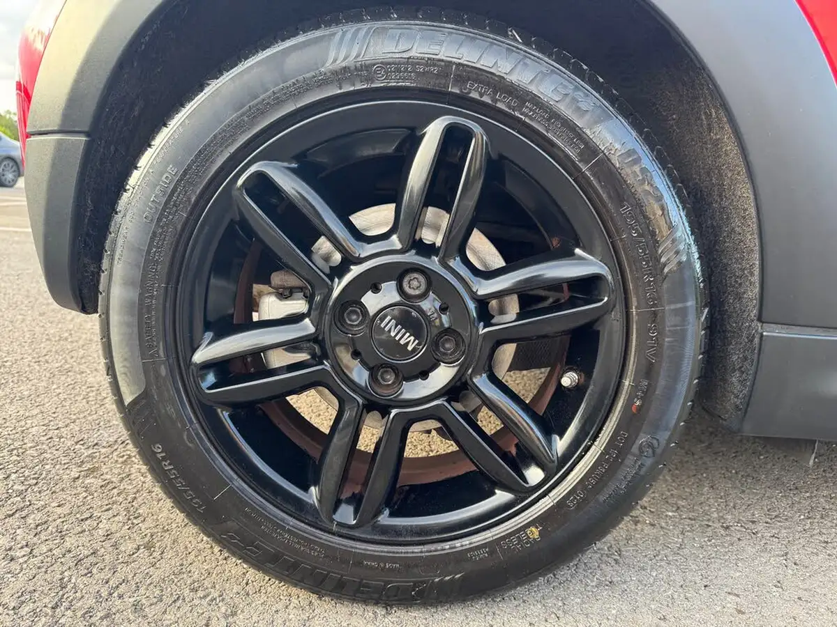 2015-mini-cooper-16-one-ss-big-15