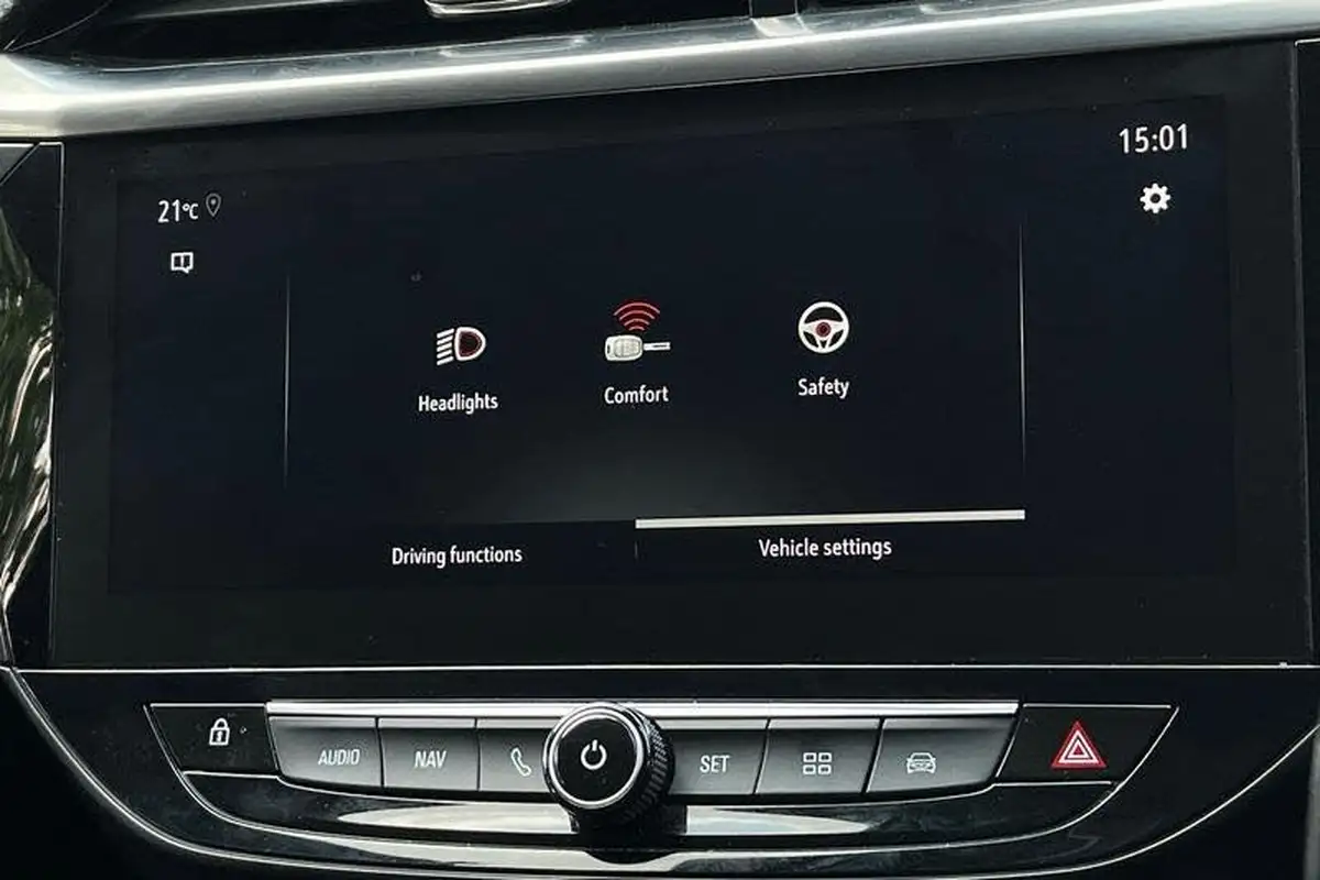 2020-vauxhall-corsa-12-turbo-elite-nav-premium-big-27
