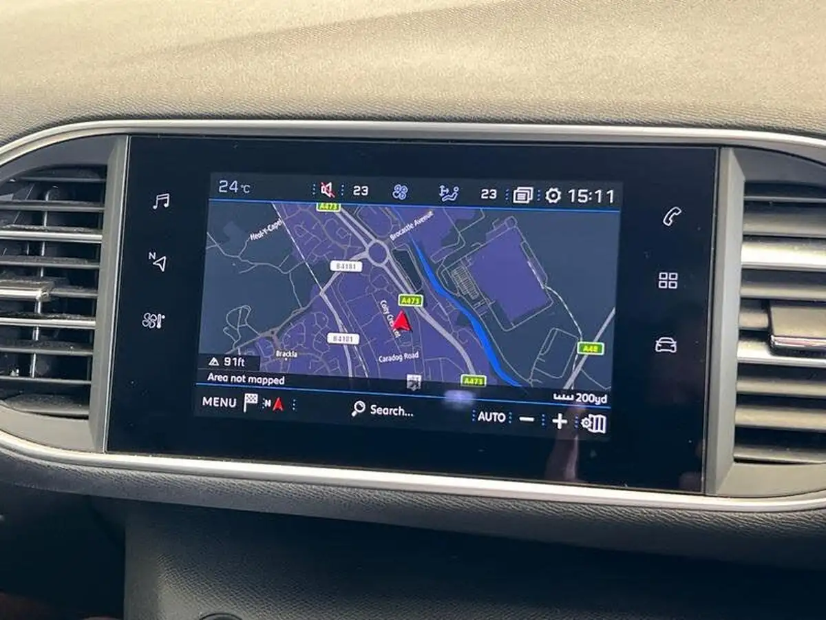 2021-peugeot-308-sw-12-puretech-allure-premium-digital-i-cockpit-estate-eat8-big-21