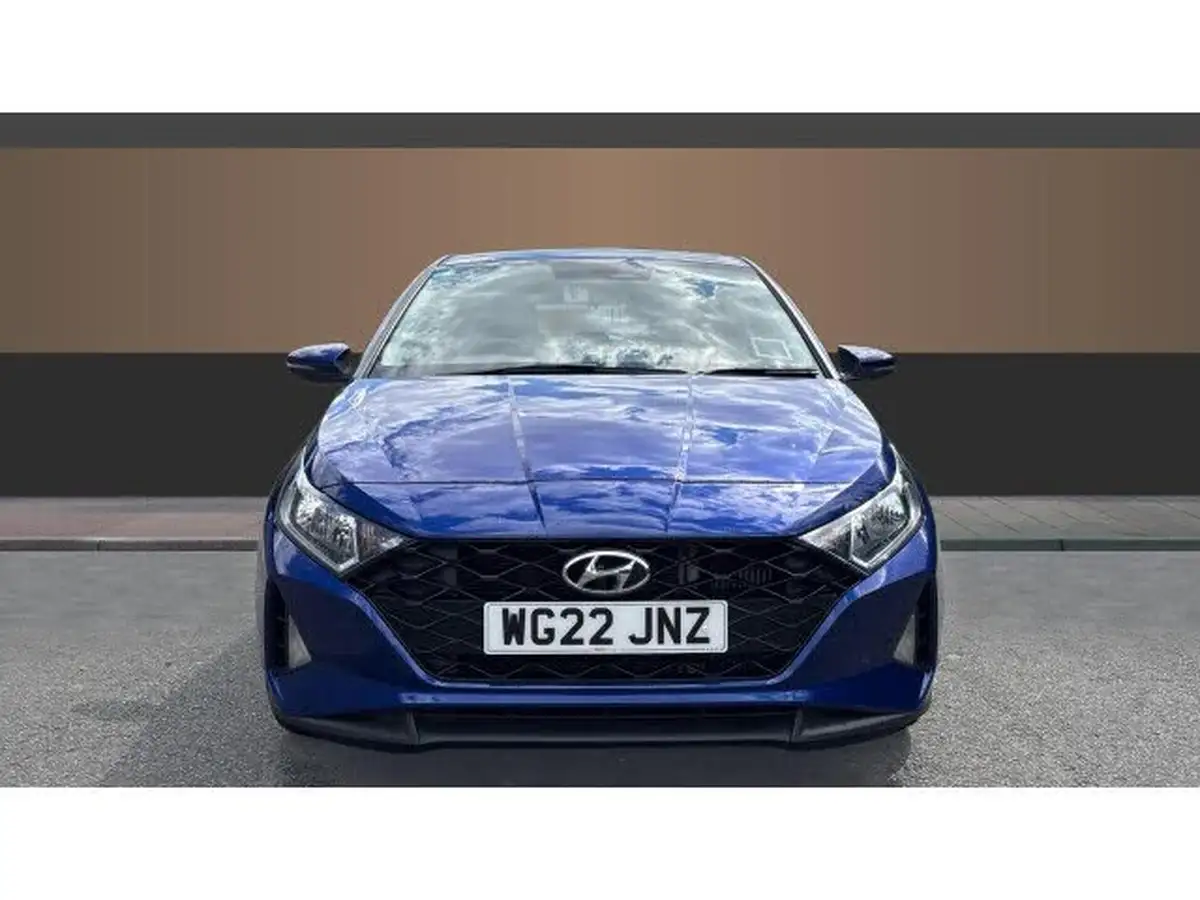 2022-hyundai-i20-10-t-gdi-se-connect-eclutch-imt-big-2
