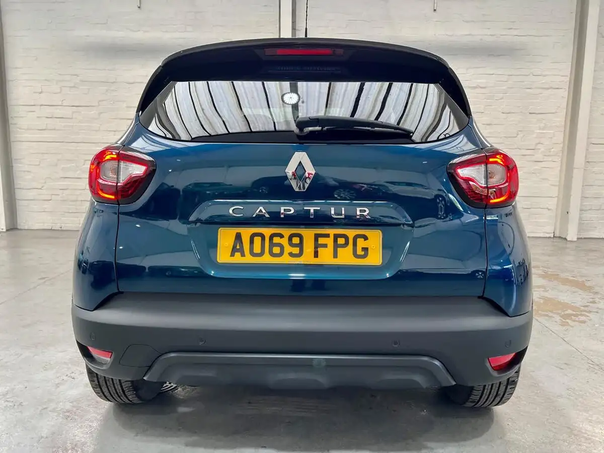 2019-renault-captur-13-tce-iconic-130bhp-ss-big-14