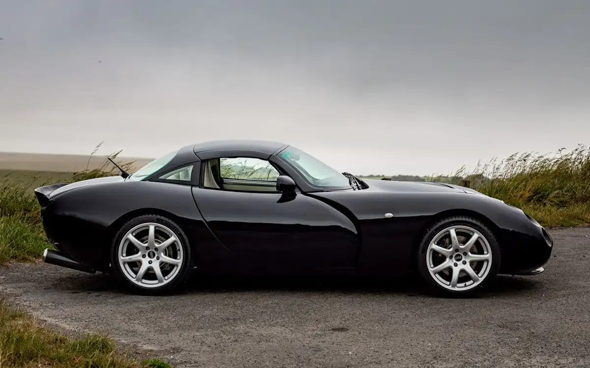 2001-tvr-tuscan-40-s-big-2