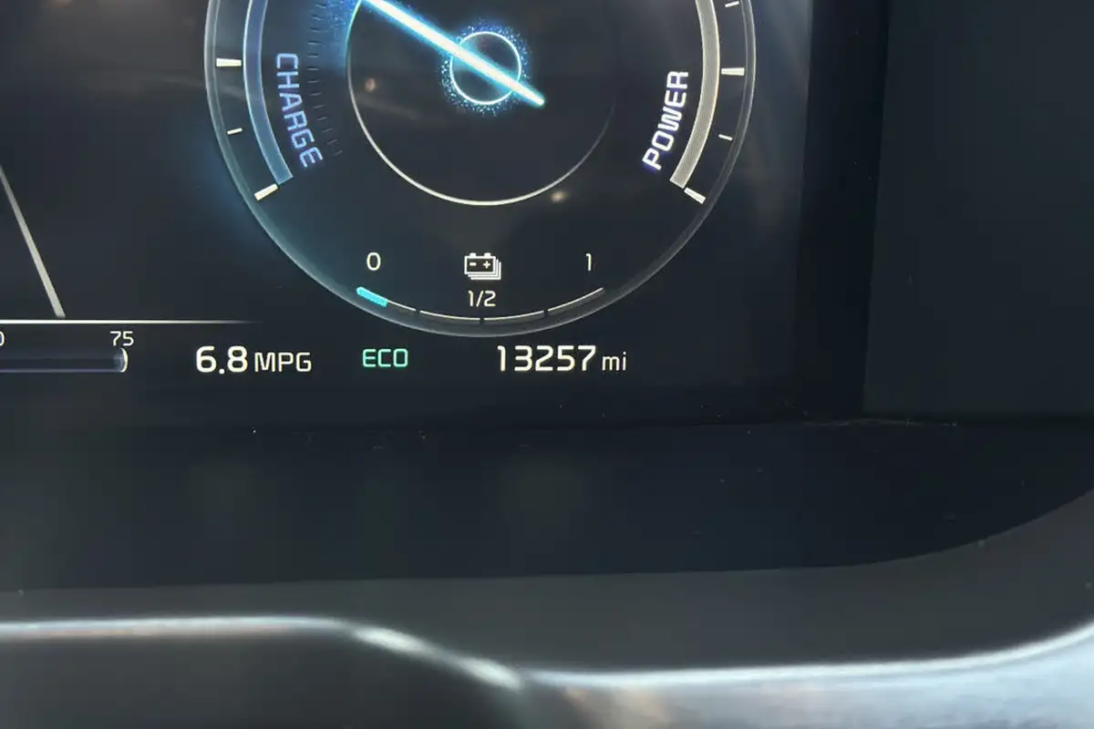 2022-kia-sorento-16-t-gdi-4-226bhp-hev-big-14