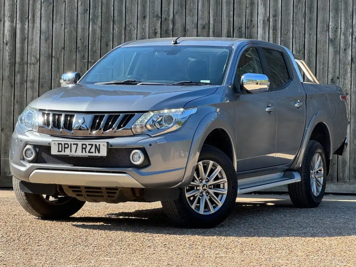 2017-mitsubishi-l200-24di-d-barbarian-178bhp-eu6-auto-big-8