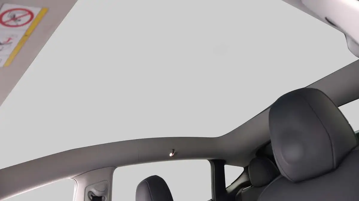 2022-tesla-model-y-e-long-range-big-42