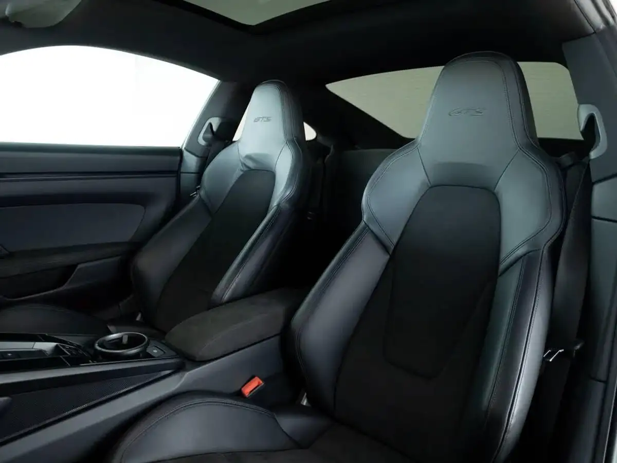 2022-porsche-911-30-carrera-gts-coupe-big-18