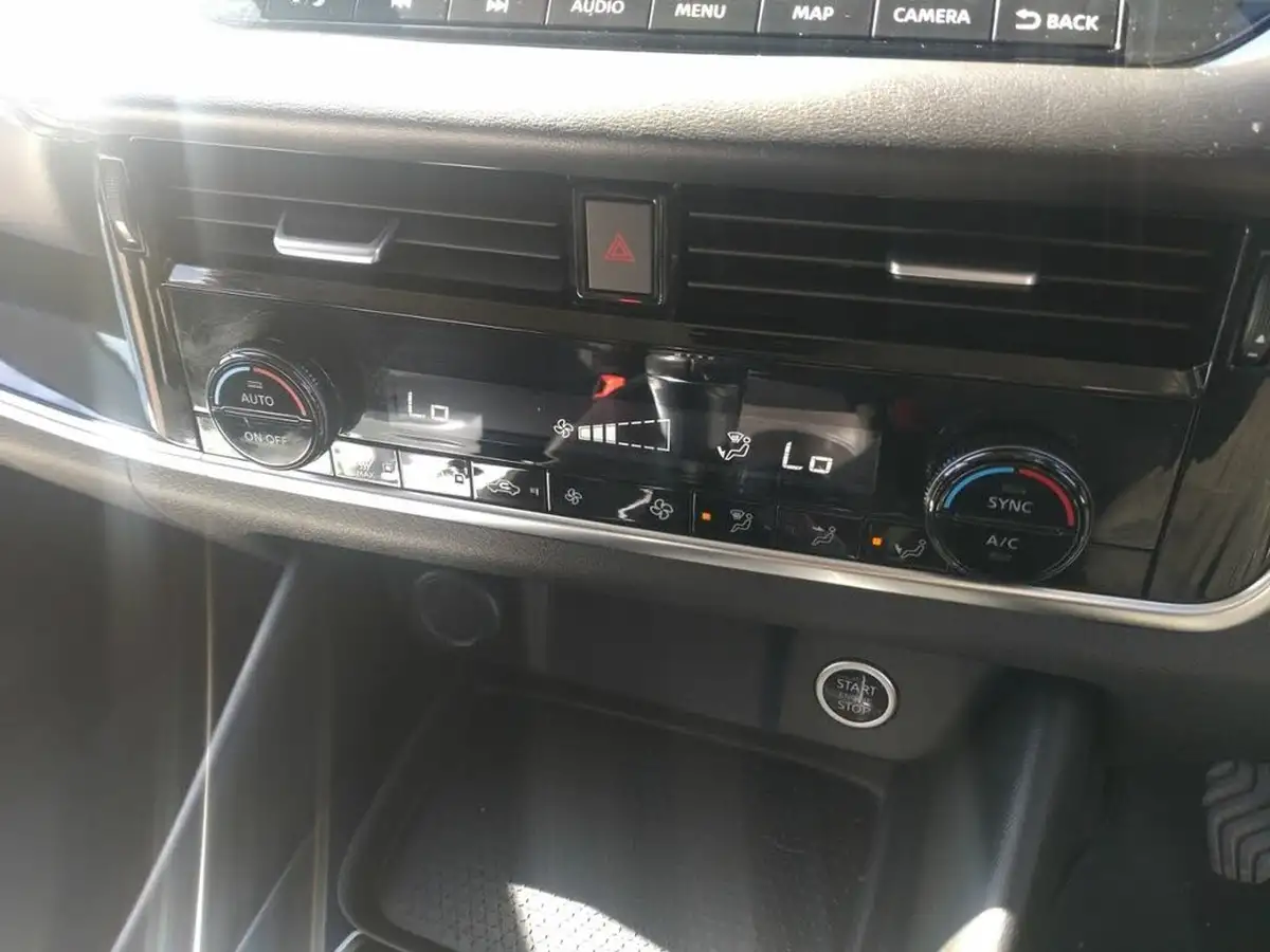 2022-nissan-qashqai-13-dig-t-n-connecta-140ps-big-25
