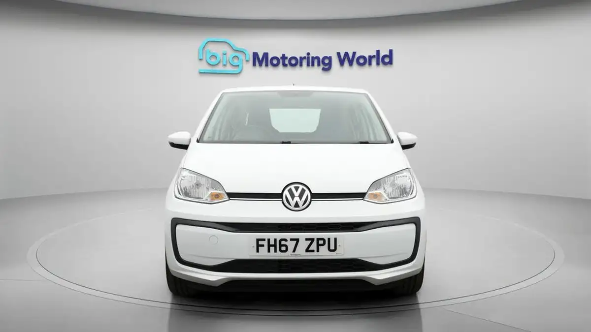 2018-volkswagen-up-10-move-up-ss-5d-big-2