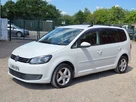 2014-volkswagen-touran-small-7