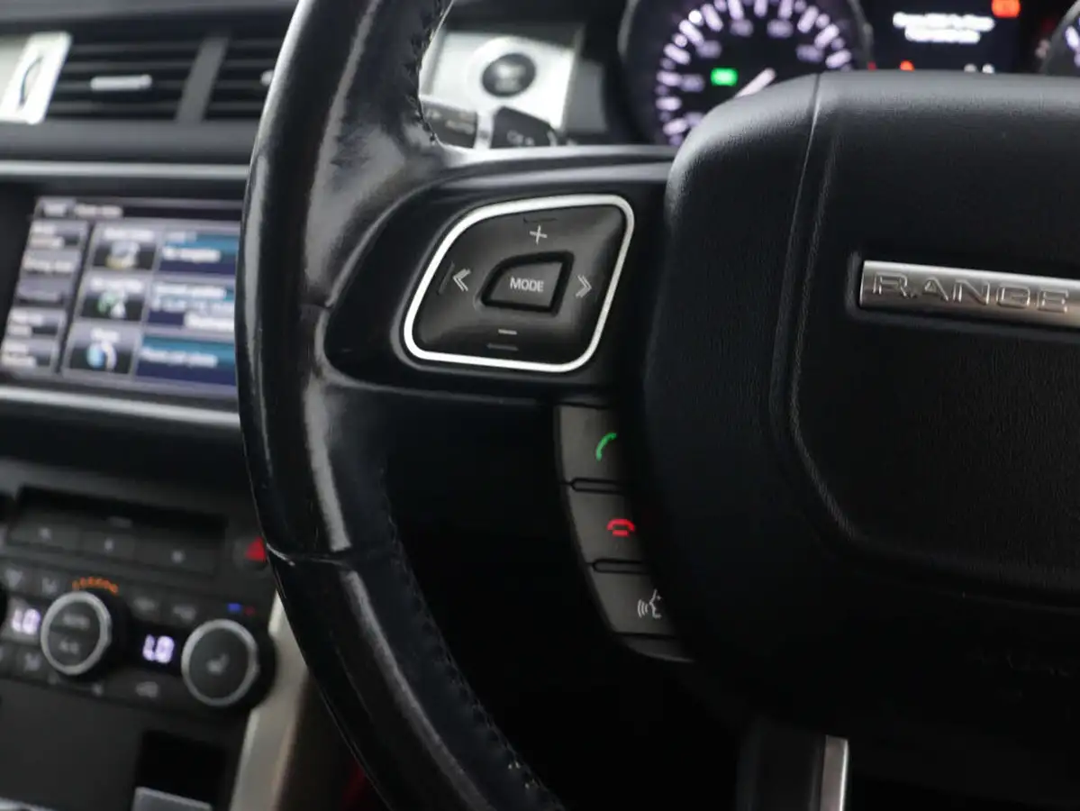 2015-land-rover-range-rover-evoque-22ed4-pure-tech-hatchback-5d-big-31