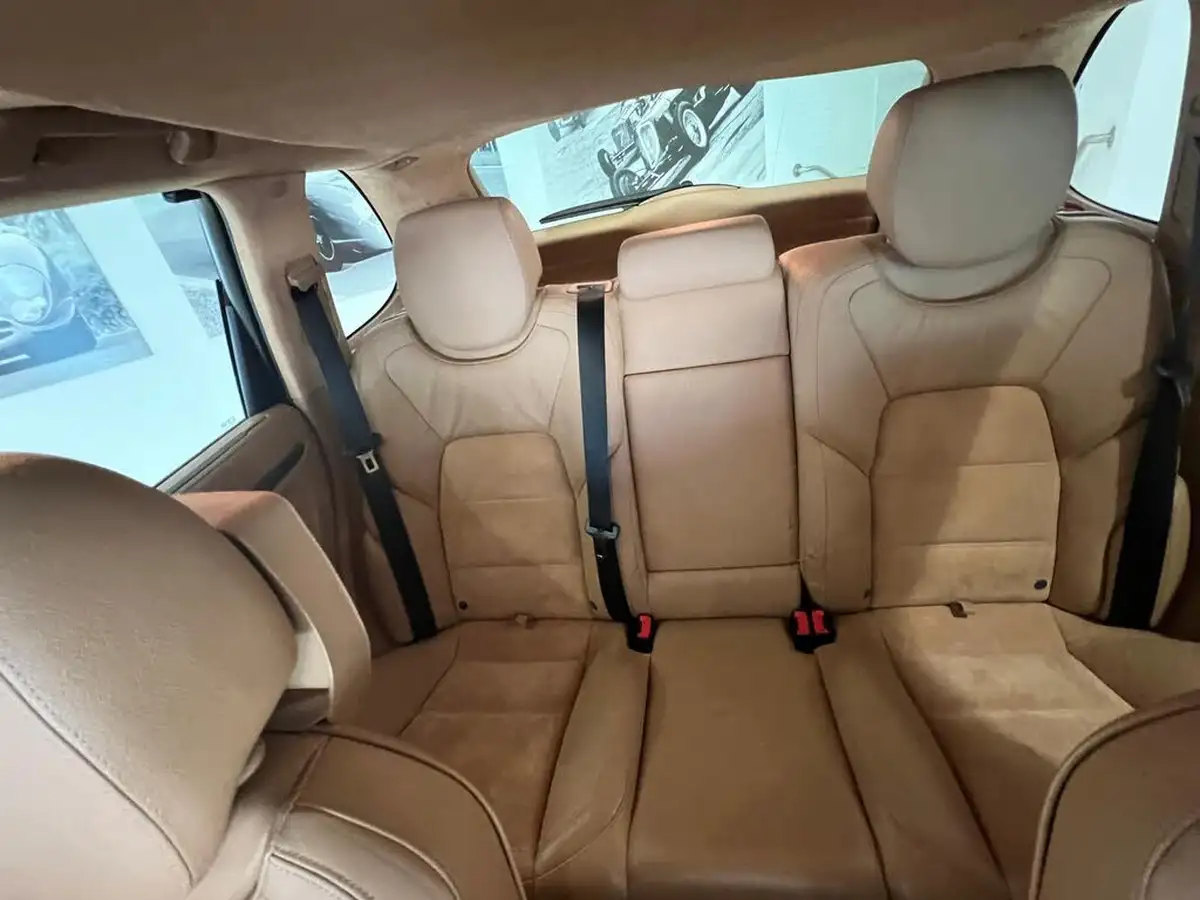 2008-porsche-cayenne-48-turbo-s-big-33