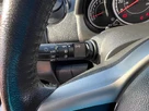 2013-mazda-mazda2-13-venture-small-25