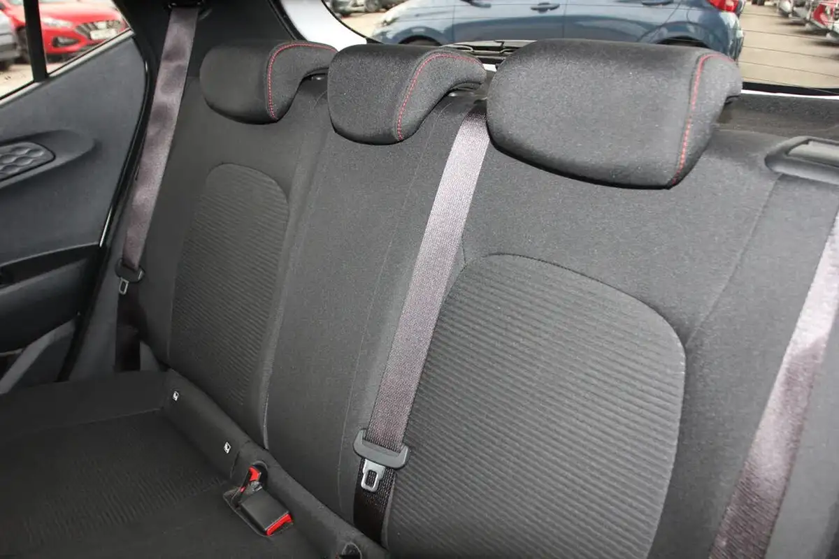 2021-hyundai-i10-10-t-gdi-n-line-big-11