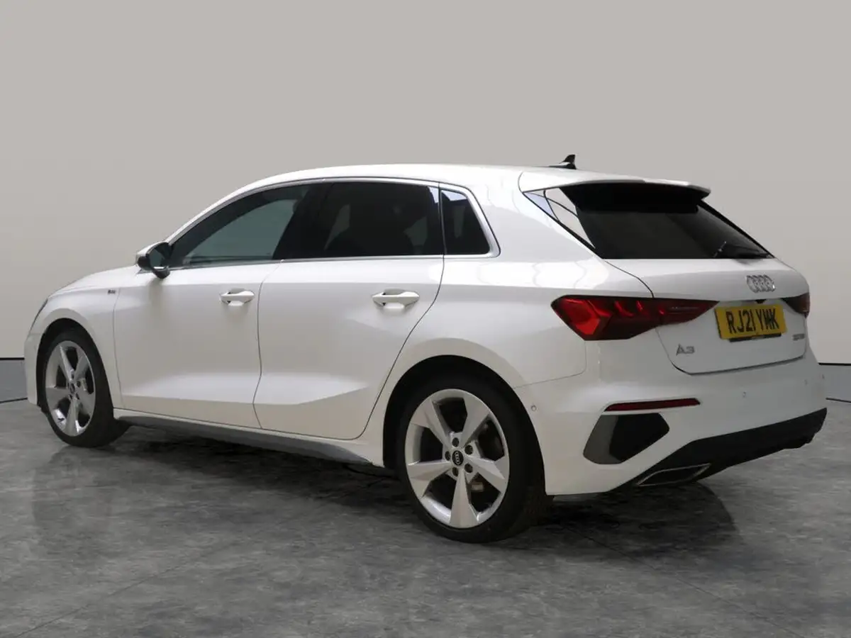 2021-audi-a3-10-30-tfsi-s-line-sportback-5d-tronic-big-15