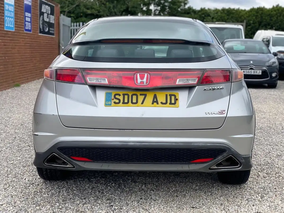 2007-honda-civic-18-type-s-gt-big-14