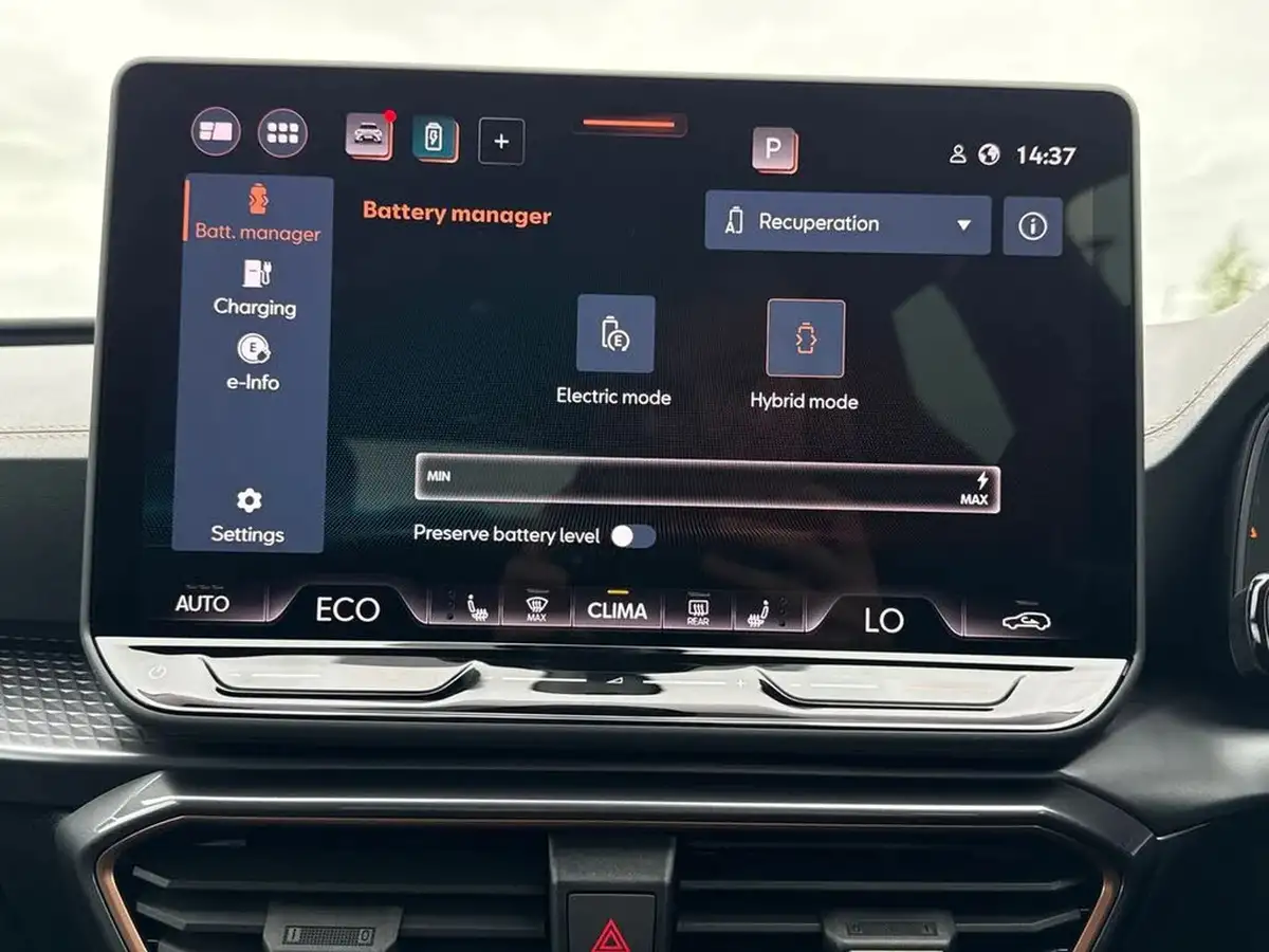 2024-cupra-formentor-15-e-hybrid-v3-big-43