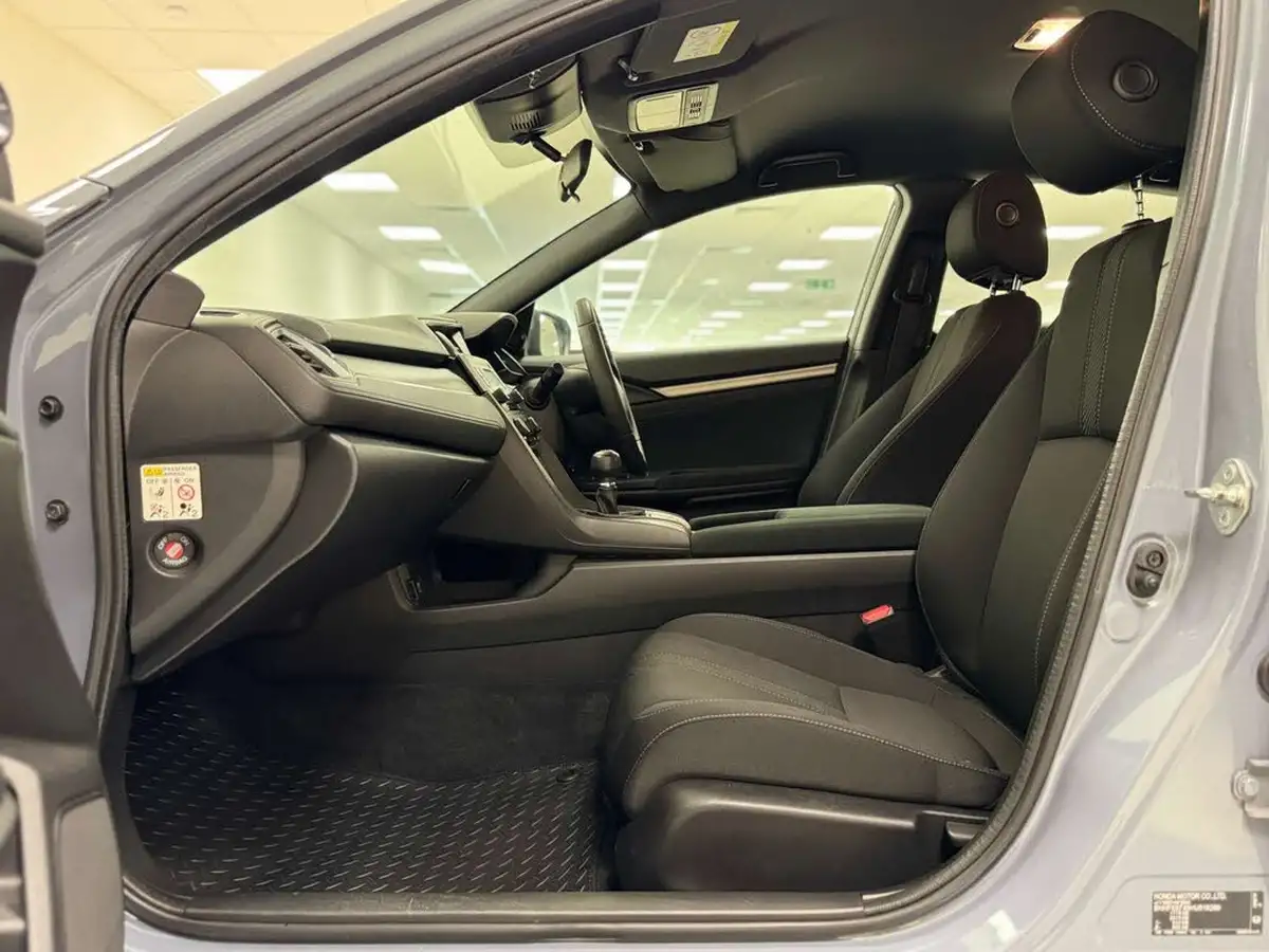 2018-honda-civic-10-vtec-turbo-se-129ps-hatchback-5d-big-37