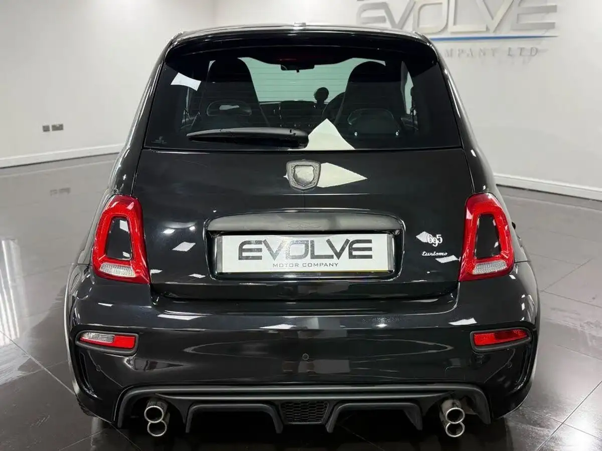 2024-abarth-695-14-tjet-turismo-big-3