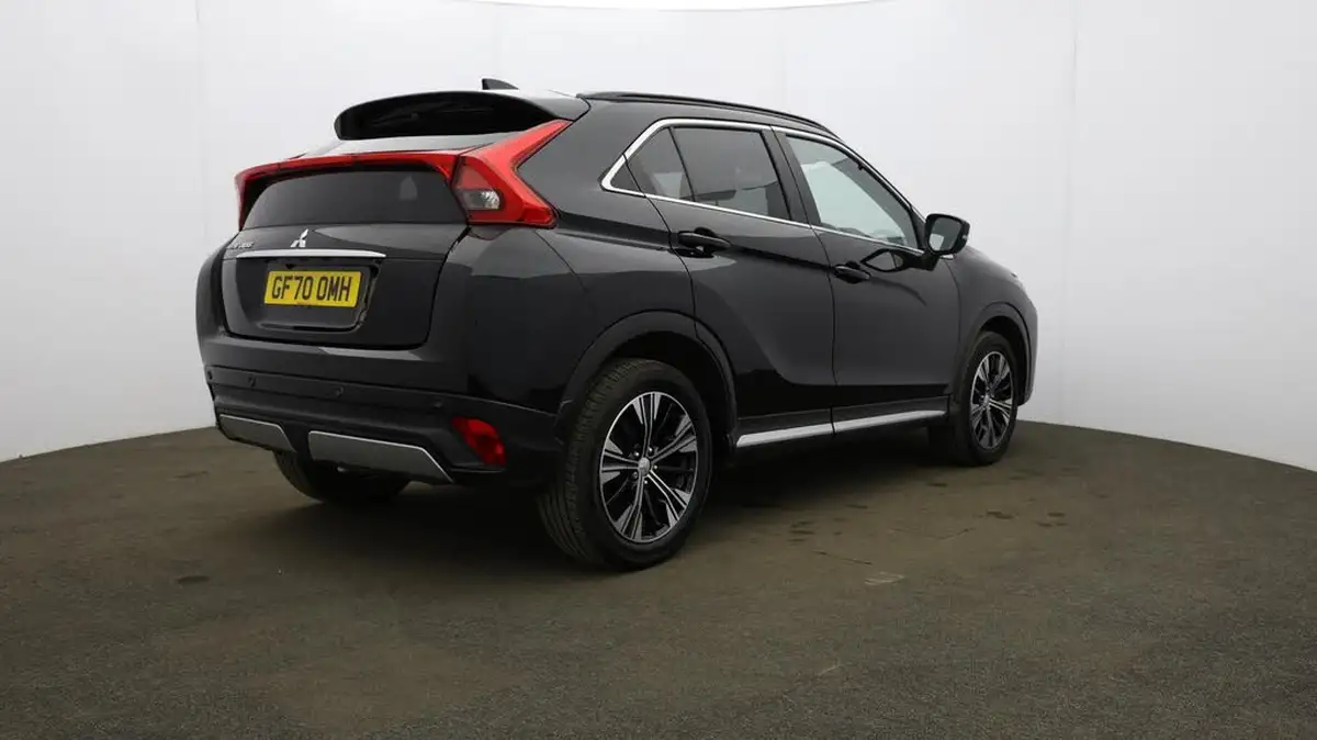 2021-mitsubishi-eclipse-cross-15-4-big-59