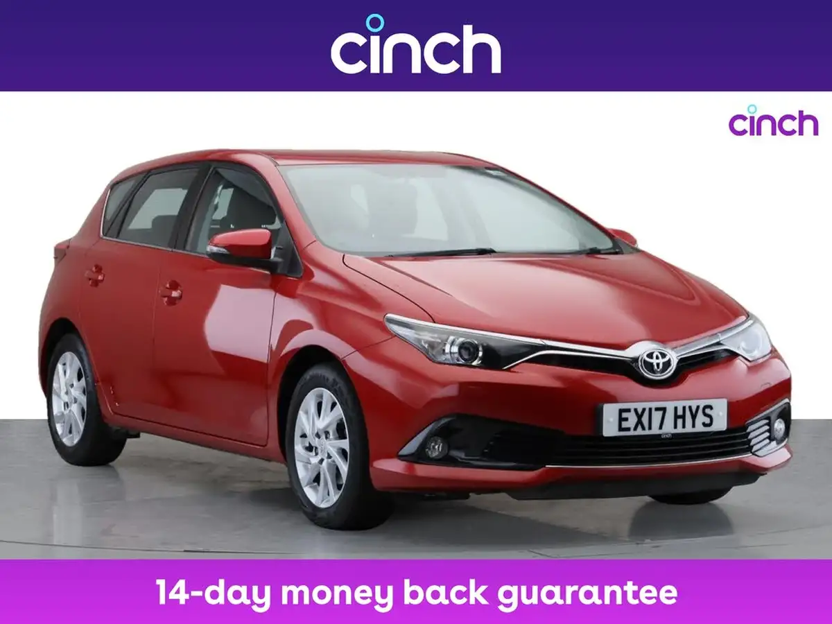 2017-toyota-auris-12t-business-edition-hatchback-big-0