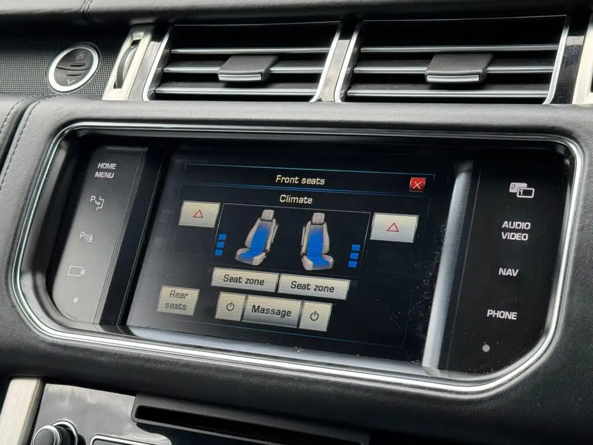 2013-land-rover-range-rover-44-sdv8-autobiography-big-64