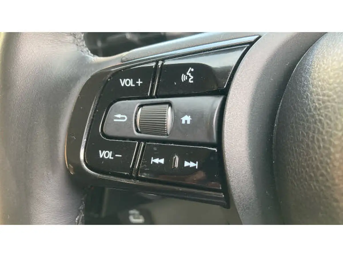 2025-honda-hr-v-15-i-mmd-advance-big-27
