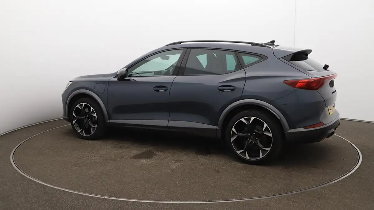2022-cupra-formentor-14-e-hybrid-vz1-big-46
