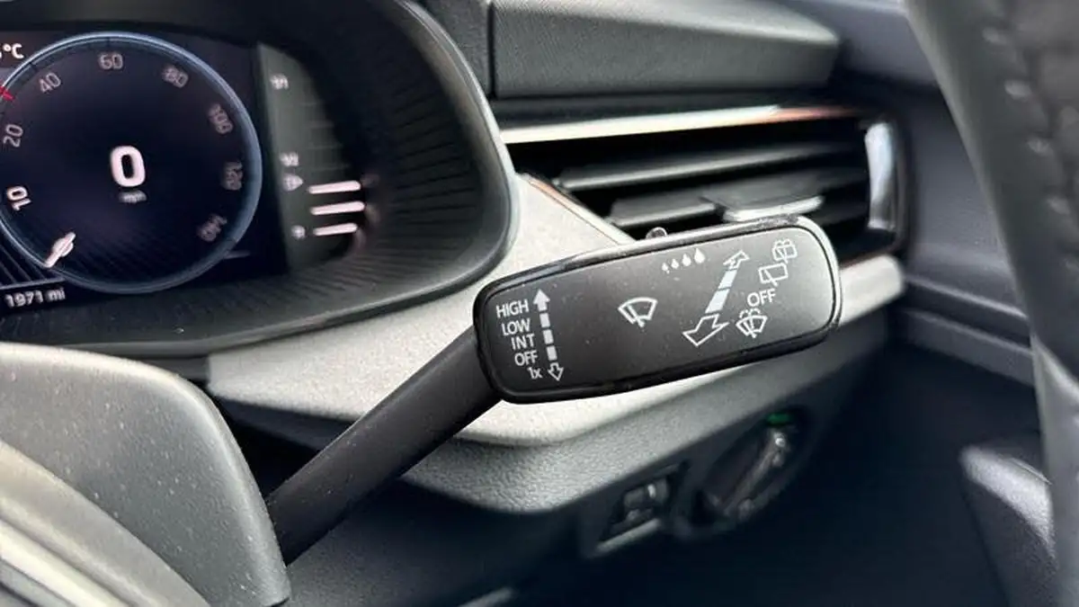 2024-skoda-kamiq-15-tsi-se-l-executive-dsg-big-18
