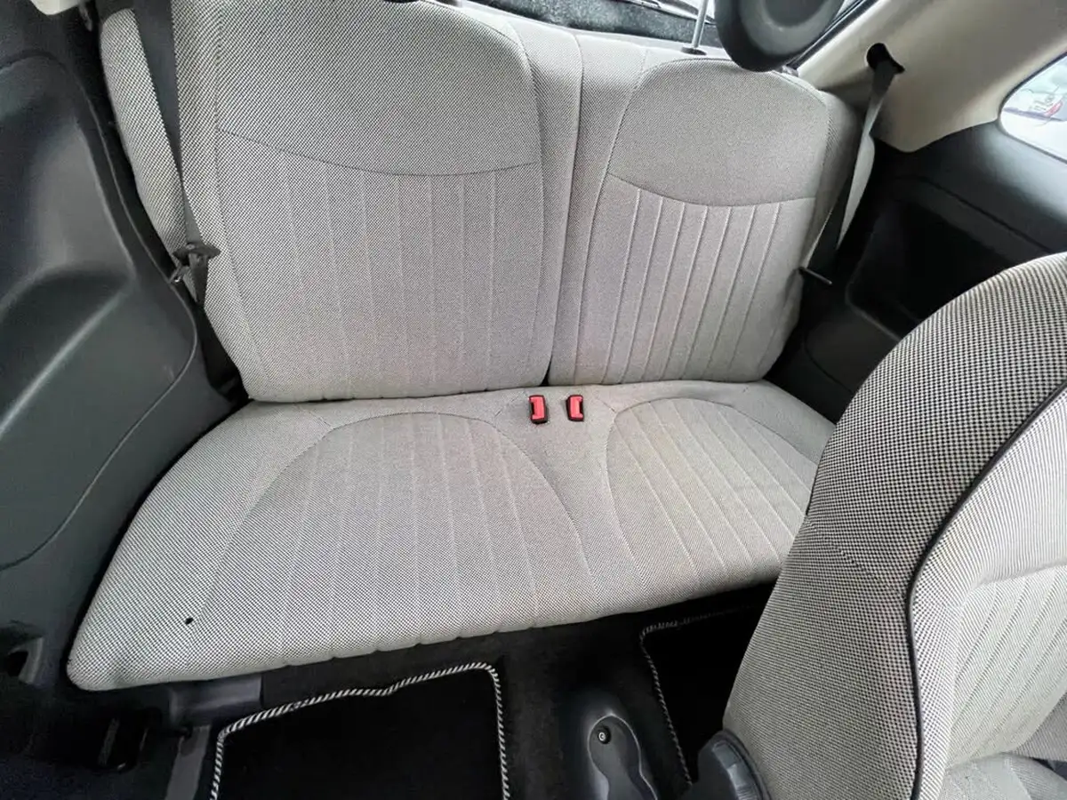 2008-fiat-500-14-lounge-big-4