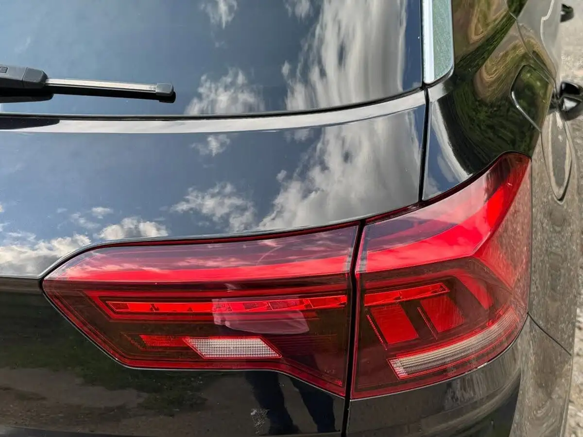 2019-volkswagen-t-roc-16tdi-r-line-big-32