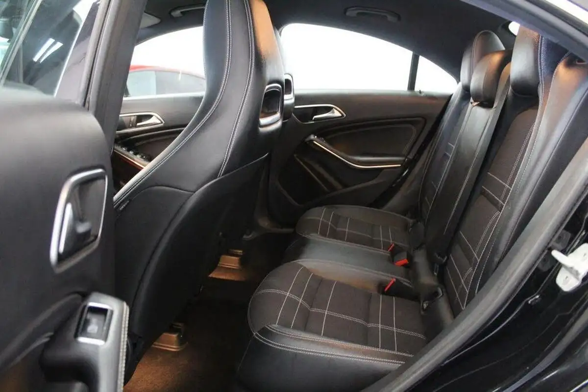 2013-mercedes-benz-cla-21td-cla-220-cdi-sport-21cdi-170bhp-big-52