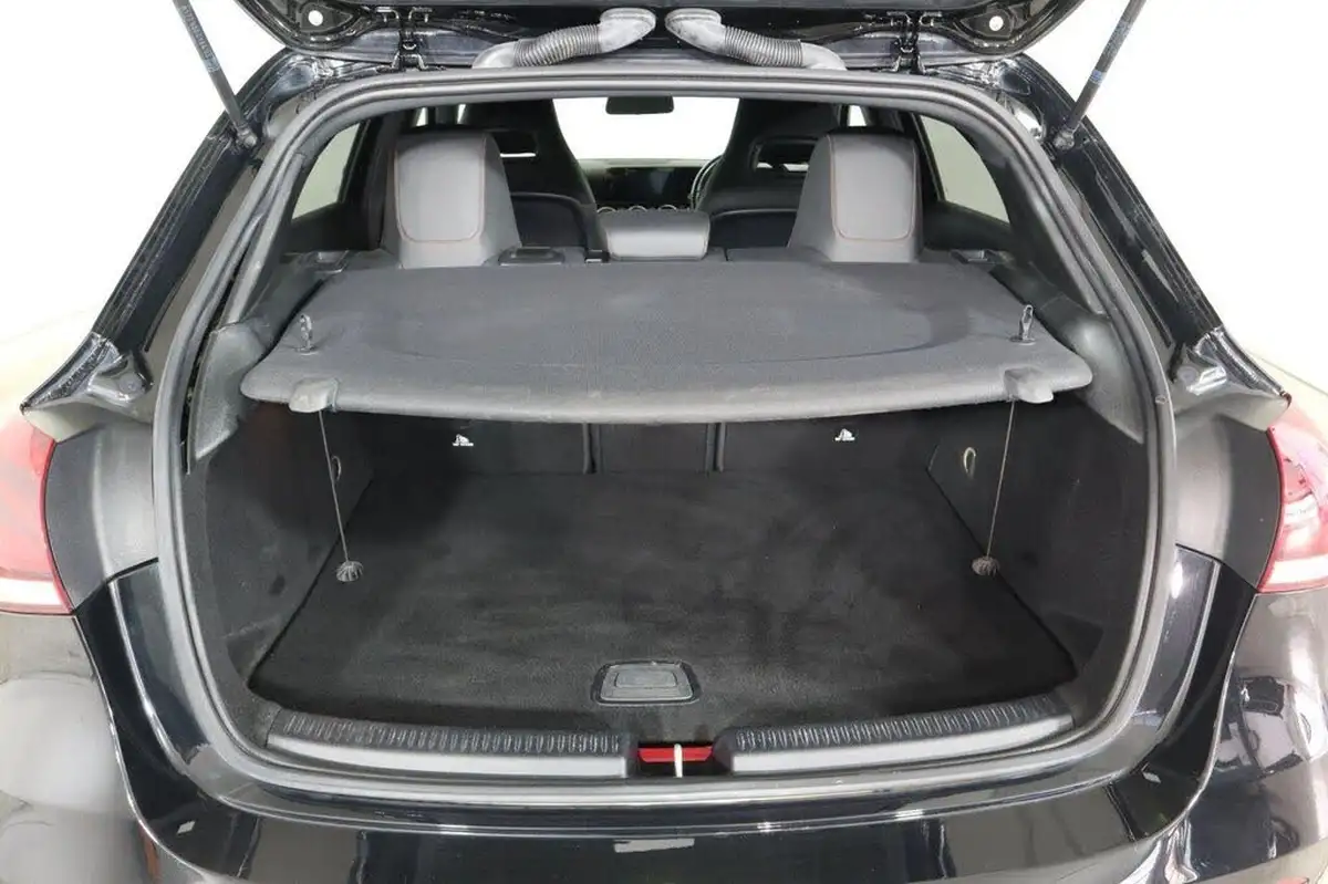 2021-mercedes-benz-a-class-13-a250e-amg-line-hatchback-5d-big-45