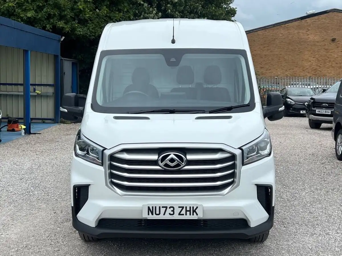 2023-maxus-deliver-9-big-3