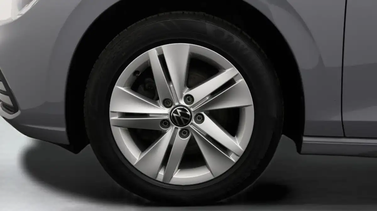 2020-volkswagen-golf-15-tsi-life-150ps-hatchback-big-18