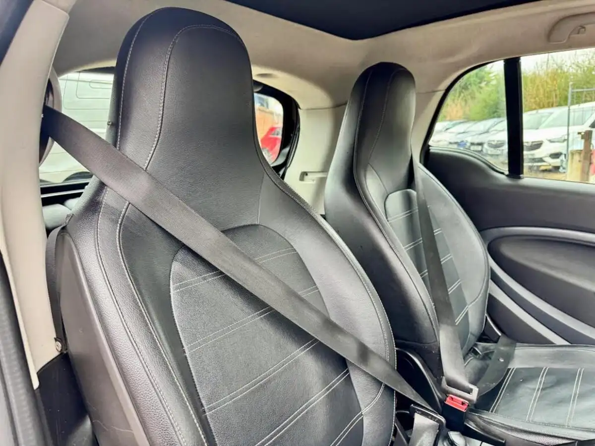 2016-smart-fortwo-09-prime-ss-coupe-twinamic-big-9